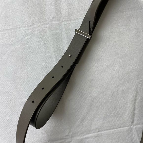 BALENCIAGA Designer Authentic Genuine Leather Olive Women’s Belt Size 100 - Picture 6 of 15